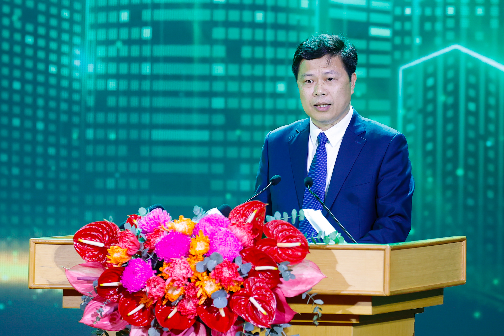 Thủ tướng giao 8 nhiệm vụ để phát triển Hưng Yên, góp phần làm nên 'kỳ tích sông Hồng'- Ảnh 5.