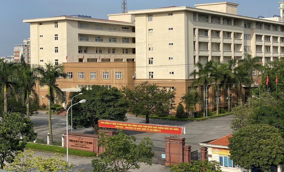CAO ĐẲNG KỸ THUẬT HẢI PHÒNG CHUYÊN NGÀNH ĐIỆN CÔNG NGHIỆP VÀ CÔNG NGHỆ Ô TÔ
