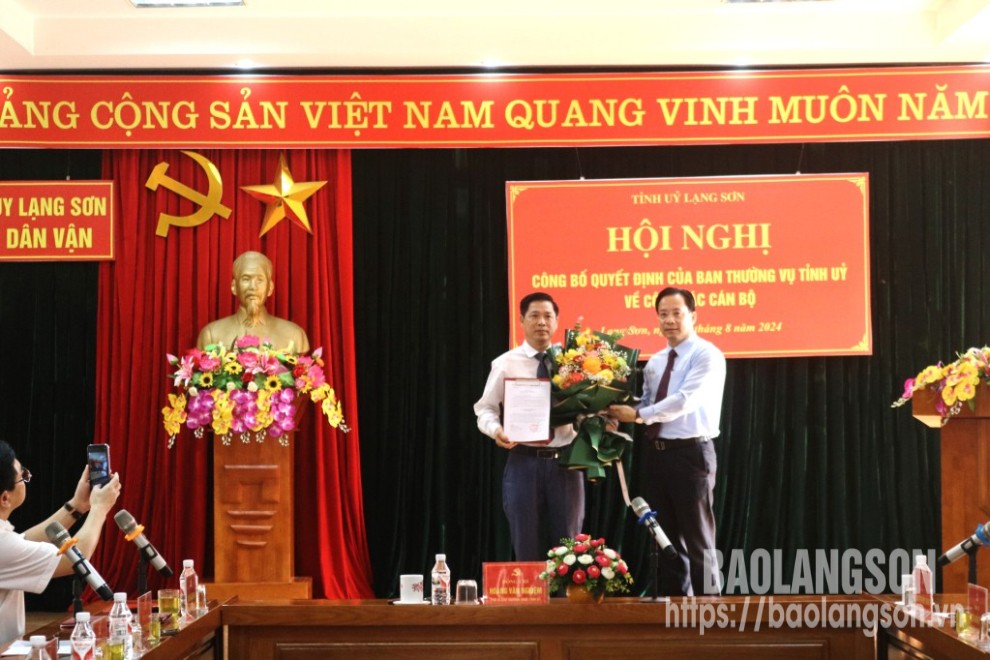 Bổ nhiệm Phó Trưởng Ban Dân vận Tỉnh ủy, hiệp thương cử giữ chức vụ Phó Chủ tịch Ủy ban MTTQ tỉnh- Ảnh 2.