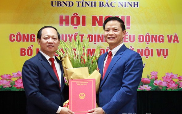 Bổ nhiệm Bí thư Thị ủy giữ chức Giám đốc Sở- Ảnh 1.