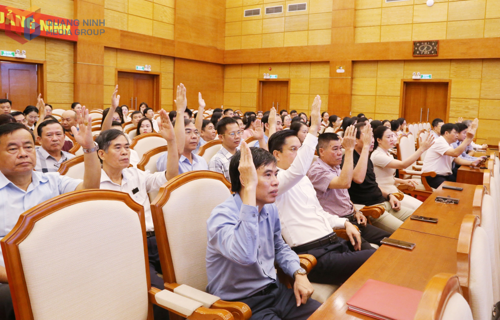 Thống nhất hiệp thương cử Phó Bí thư Tỉnh ủy Vũ Quyết Tiến giữ chức Chủ tịch Ủy ban MTTQ Việt Nam tỉnh Quảng Ninh- Ảnh 2.
