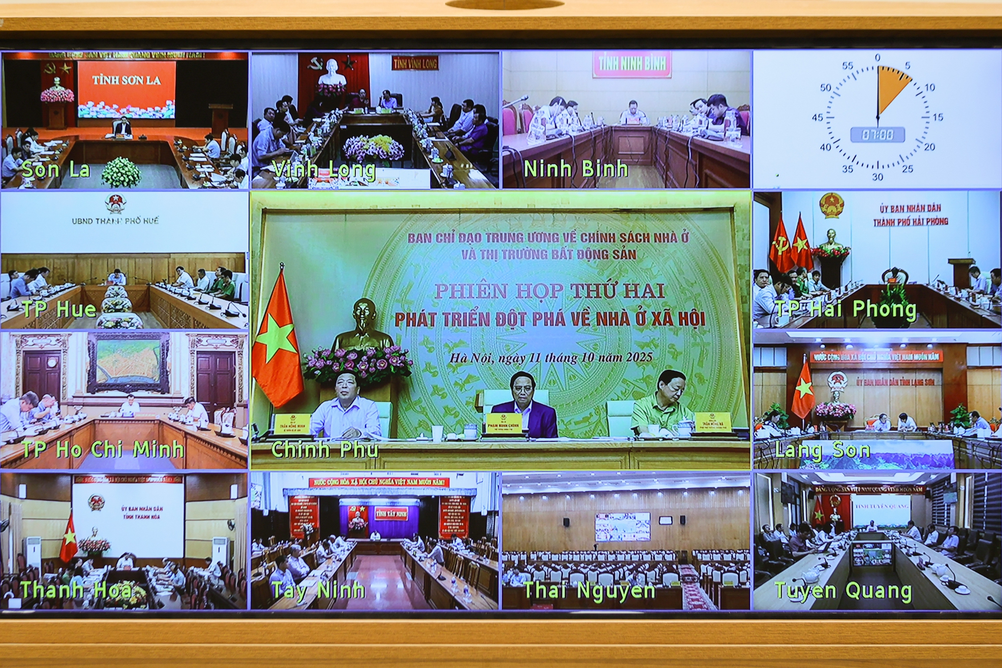 Thủ tướng yêu cầu thành lập trung tâm giao dịch bất động sản, quyền sử dụng đất do Nhà nước quản lý- Ảnh 7.