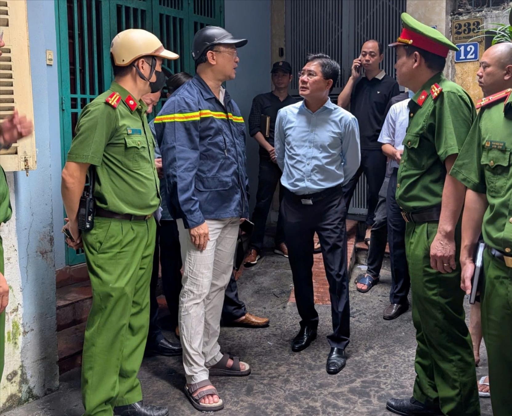 Tập trung khắc phục hậu quả, khẩn trương điều tra nguyên nhân vụ cháy khiến 5 người tử vong- Ảnh 3.