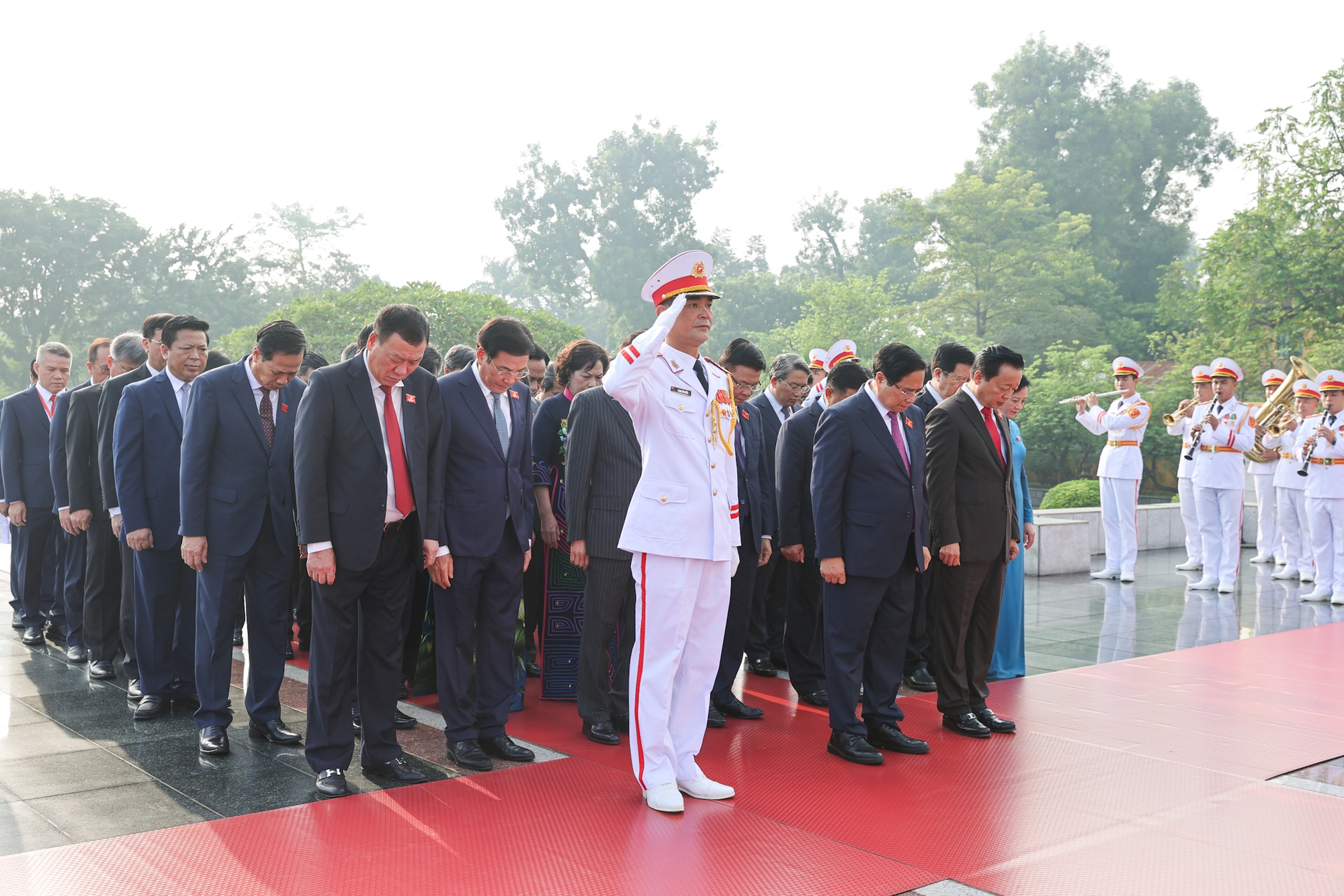 ĐẠI HỘI ĐẠI BIỂU ĐẢNG BỘ CHÍNH PHỦ LẦN THỨ NHẤT: "ĐOÀN KẾT KỶ CƯƠNG - DÂN CHỦ ĐỔI MỚI - ĐỘT PHÁ PHÁT TRIỂN - GẦN DÂN SÁT DÂN"- Ảnh 19.