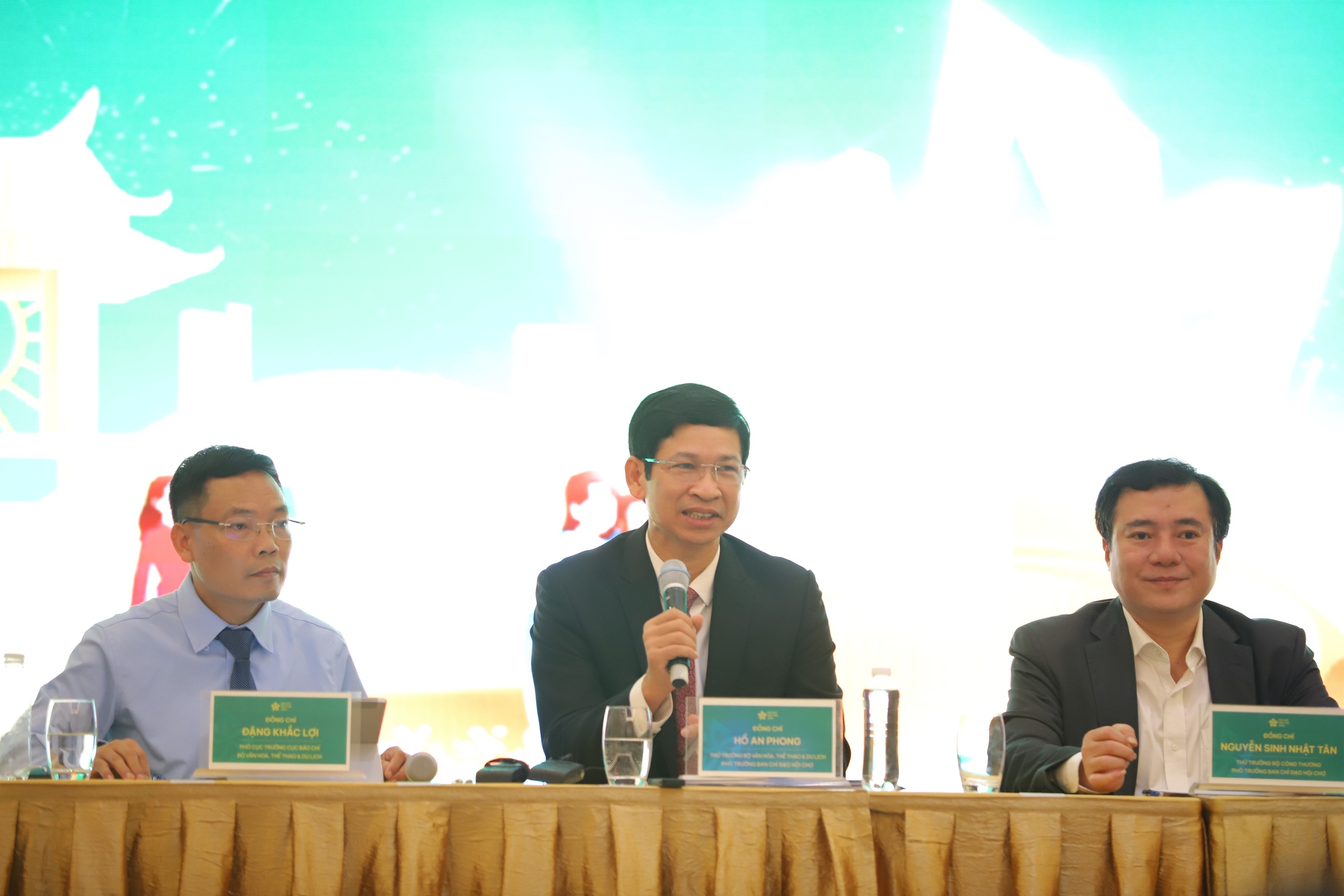 Hội chợ mùa Thu 2025: Phân khu "Tinh hoa văn hóa Việt Nam" có những gian hàng nào?- Ảnh 1. Hội chợ mùa Thu 2025: Phân khu "Tinh hoa văn hóa Việt Nam" có những gian hàng nào?- Ảnh 1.