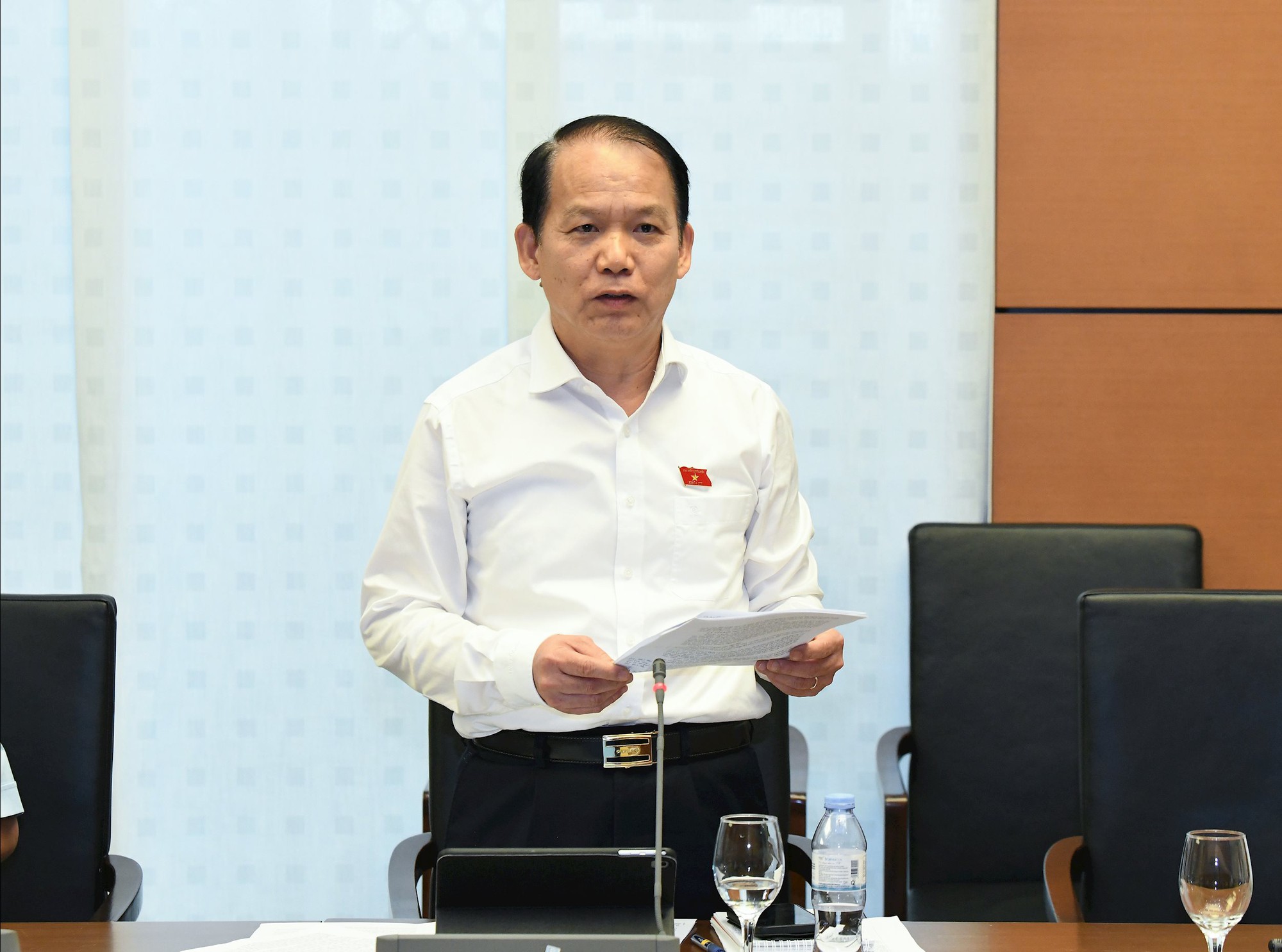 Kiến nghị bỏ mô hình Đại học vùng, tinh gọn bộ máy, xóa cấp trung gian
- Ảnh 3. Kiến nghị bỏ mô hình Đại học vùng, tinh gọn bộ máy, xóa cấp trung gian
- Ảnh 3.