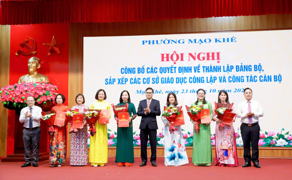 Quảng Ninh hoàn thành sắp xếp, sáp nhập các cơ sở giáo dục công lập- Ảnh 1. Quảng Ninh hoàn thành sắp xếp, sáp nhập các cơ sở giáo dục công lập- Ảnh 1.