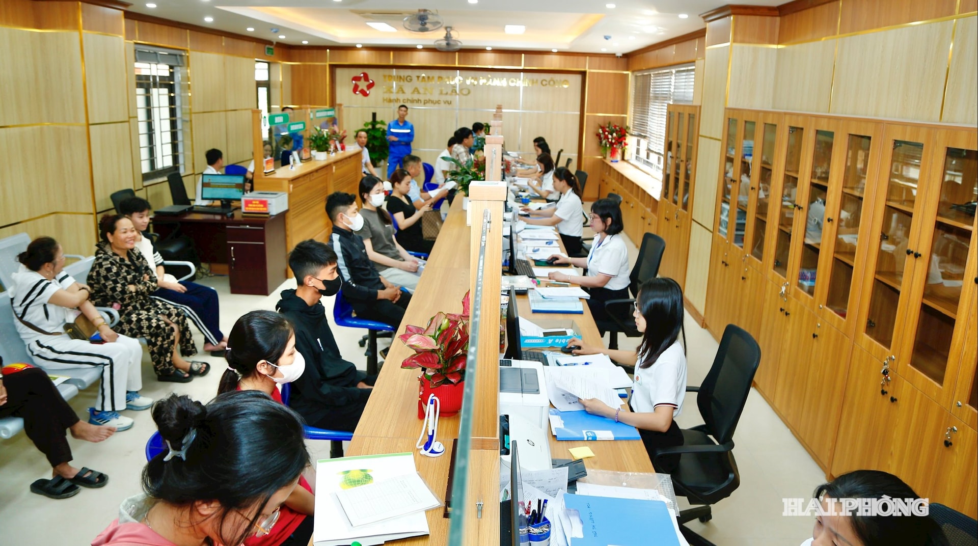 Sắp xếp, kiện toàn tổ chức bộ máy, nhân sự đơn vị sự nghiệp công lập thuộc UBND cấp xã- Ảnh 1.