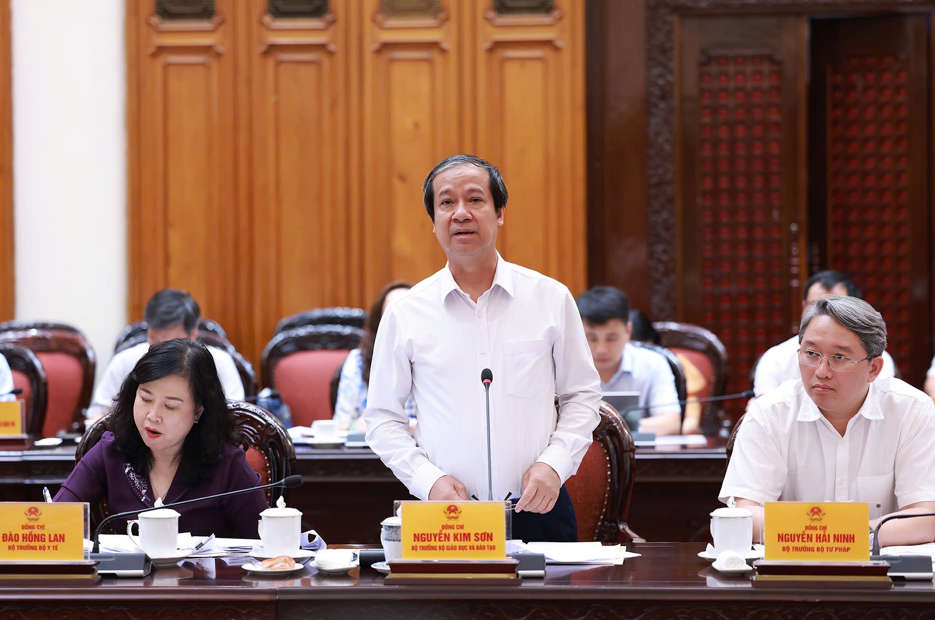 Phải bám sát tình hình thực tiễn địa phương để đề xuất sắp xếp đơn vị sự nghiệp giáo dục, y tế một cách hợp lý nhất- Ảnh 5.