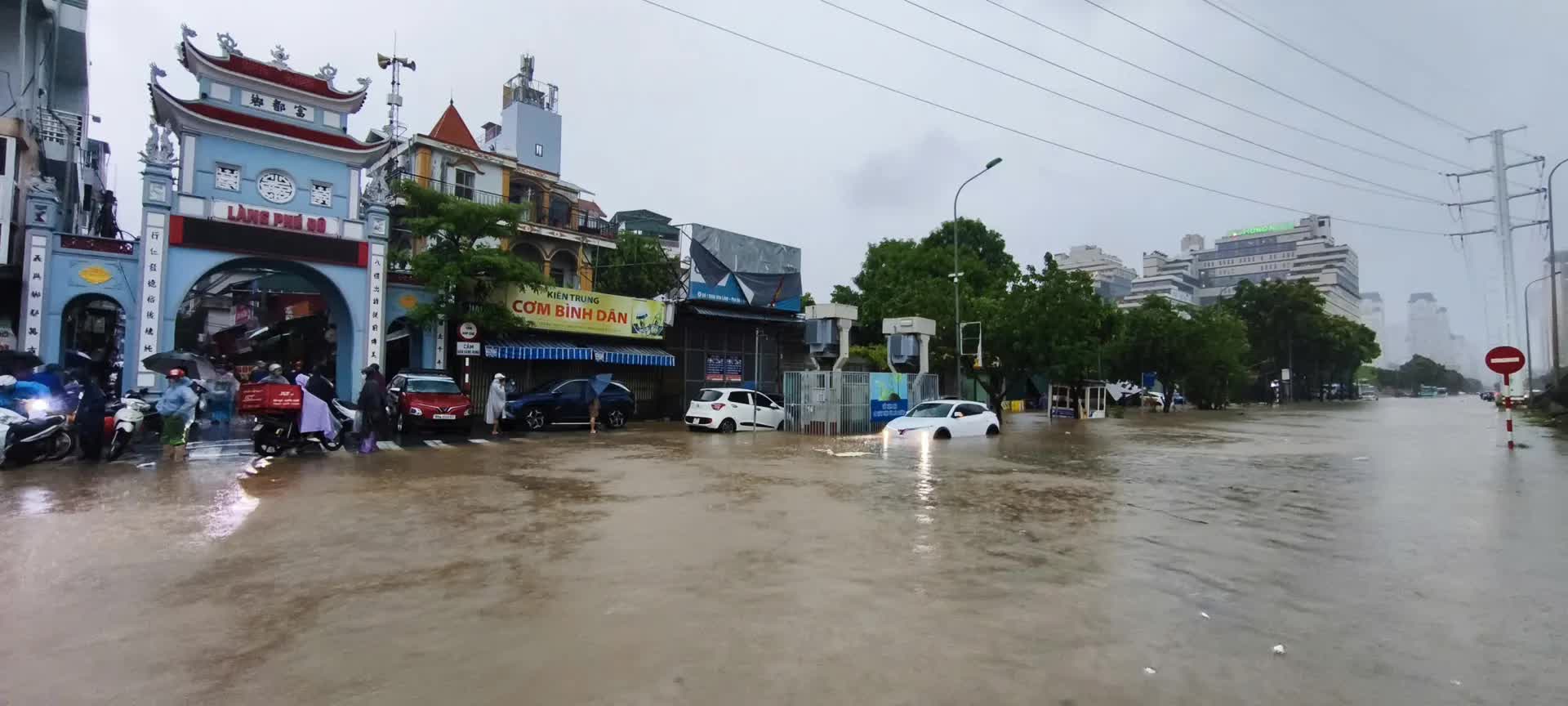 Tình hình MƯA, NGẬP ÚNG tại HÀ NỘI; cảnh báo MƯA LỚN, nguy cơ LŨ QUÉT, SẠT LỞ ĐẤT ở BẮC BỘ, THANH HÓA- Ảnh 22.