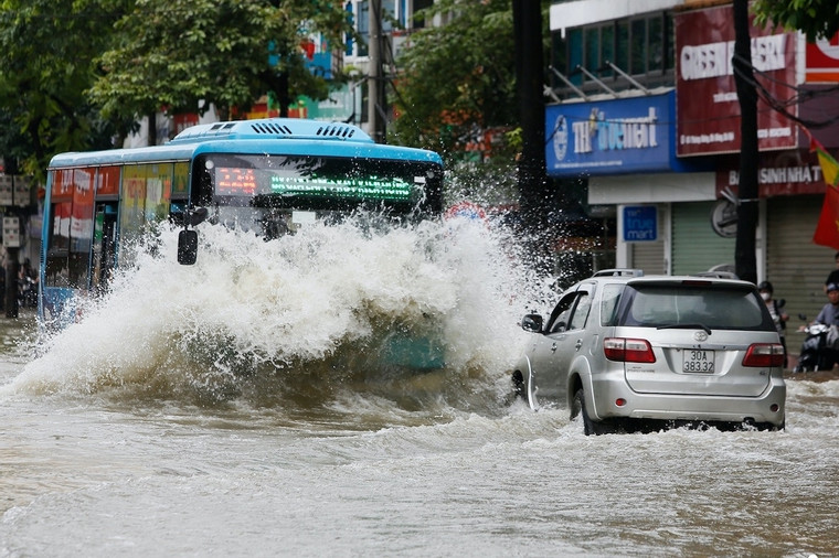 TOP 5 VẬN TẢI TUẦN NÀY: Biến động, Cơ hội và Thách thức