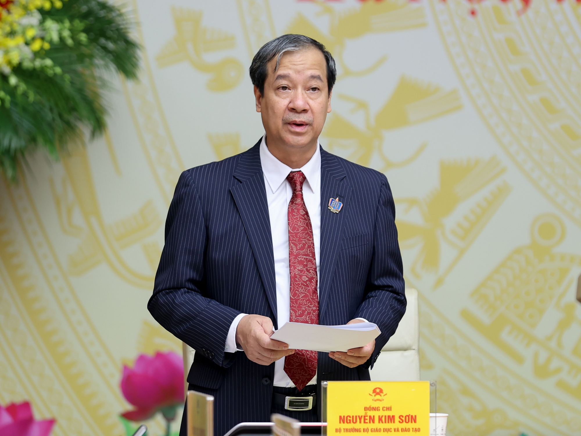 Bảo đảm giáo viên được thụ hưởng mức lương tương xứng- Ảnh 4. Bảo đảm giáo viên được thụ hưởng mức lương tương xứng- Ảnh 4.