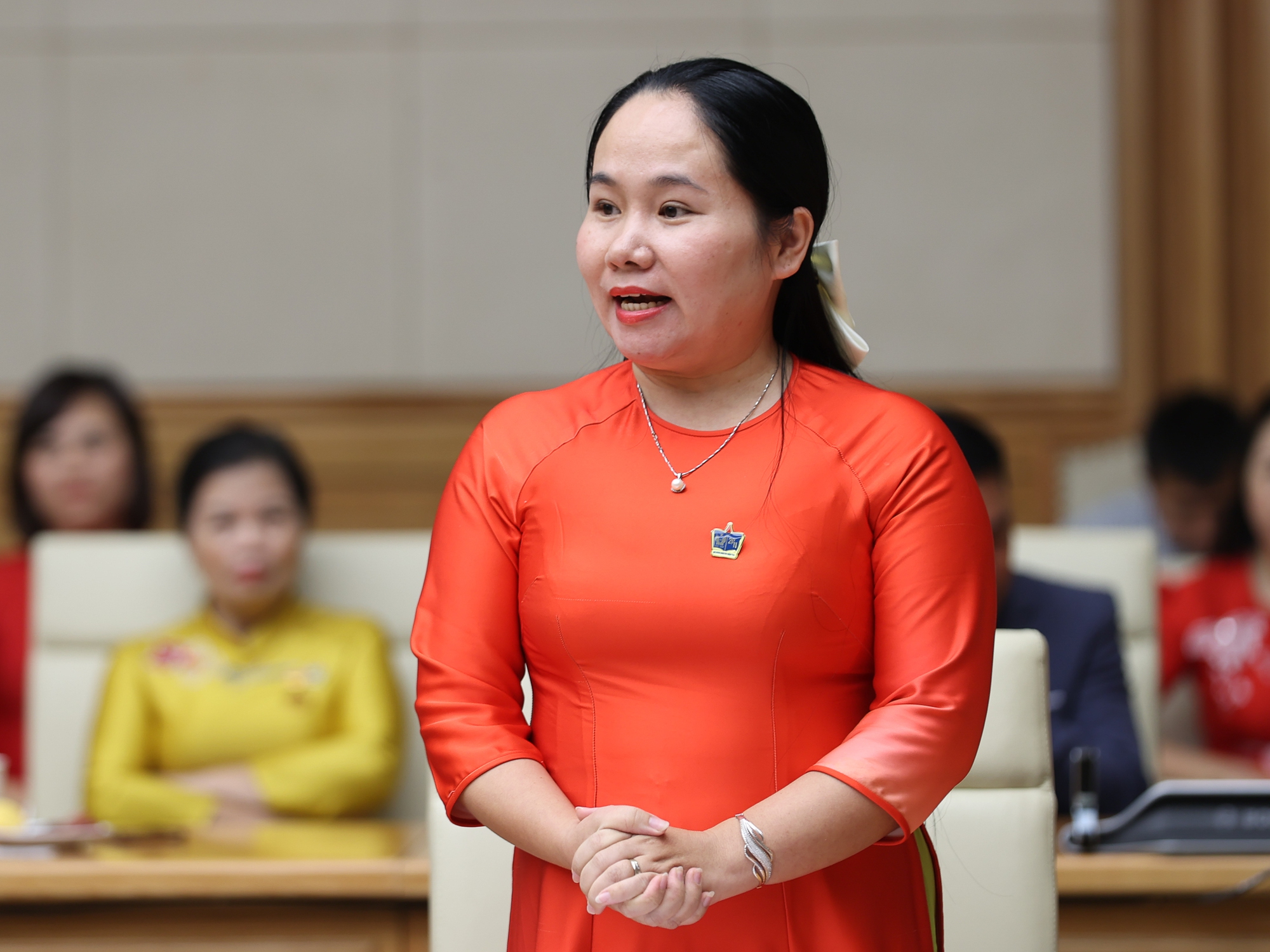 Bảo đảm giáo viên được thụ hưởng mức lương tương xứng- Ảnh 6. Bảo đảm giáo viên được thụ hưởng mức lương tương xứng- Ảnh 6.