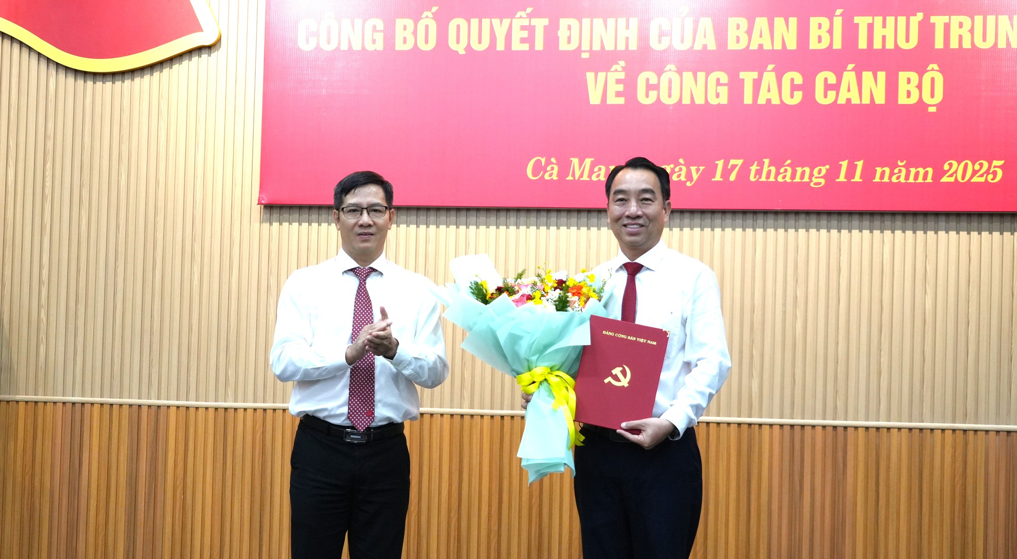 Ban Bí thư điều động, chỉ định đồng chí Lữ Quang Ngời giữ chức Phó Bí thư Tỉnh ủy Cà Mau- Ảnh 1. Ban Bí thư điều động, chỉ định đồng chí Lữ Quang Ngời giữ chức Phó Bí thư Tỉnh ủy Cà Mau- Ảnh 1.