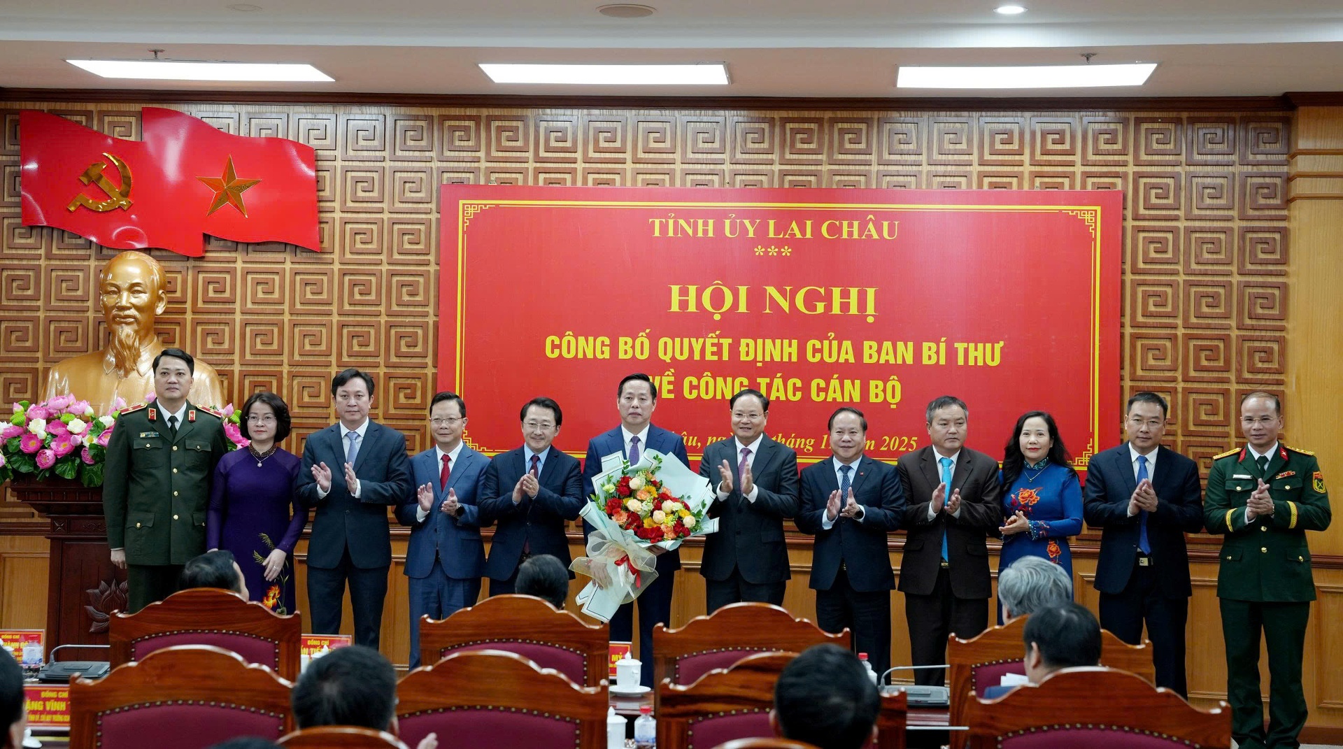 Ban Bí thư điều động, chỉ định đồng chí Hà Quang Trung giữ chức vụ Phó Bí thư Tỉnh ủy Lai Châu- Ảnh 5.