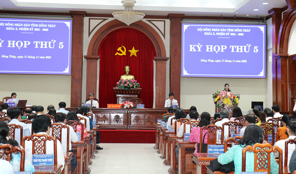 Đồng chí Phạm Thành Ngại được bầu giữ chức vụ Chủ tịch UBND tỉnh Đồng Tháp- Ảnh 1. Đồng chí Phạm Thành Ngại được bầu giữ chức vụ Chủ tịch UBND tỉnh Đồng Tháp- Ảnh 1.