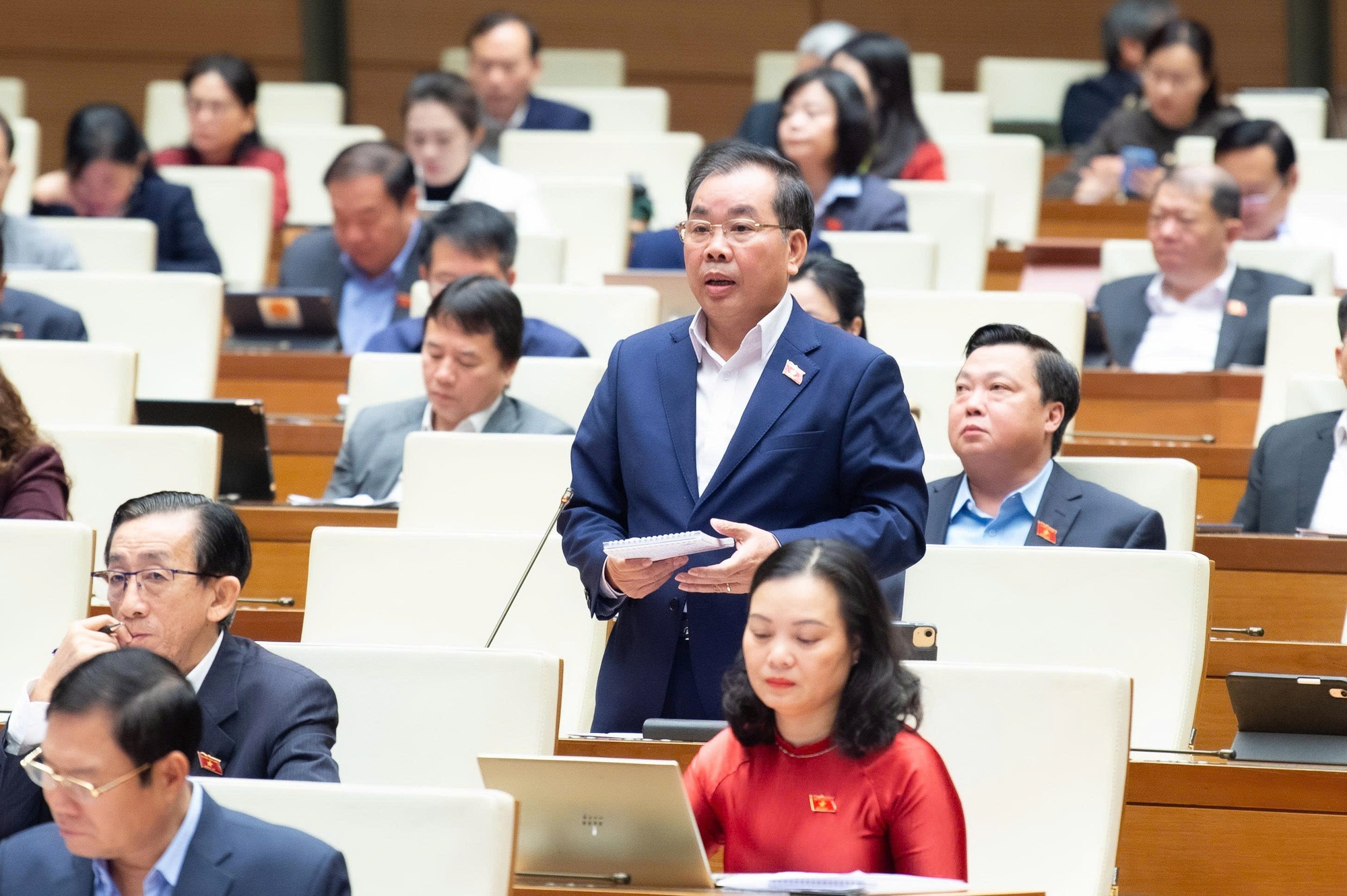 Bộ trưởng Nguyễn Kim Sơn: Sẽ nghiên cứu, xem xét kỹ lưỡng về mô hình đại học vùng- Ảnh 3.