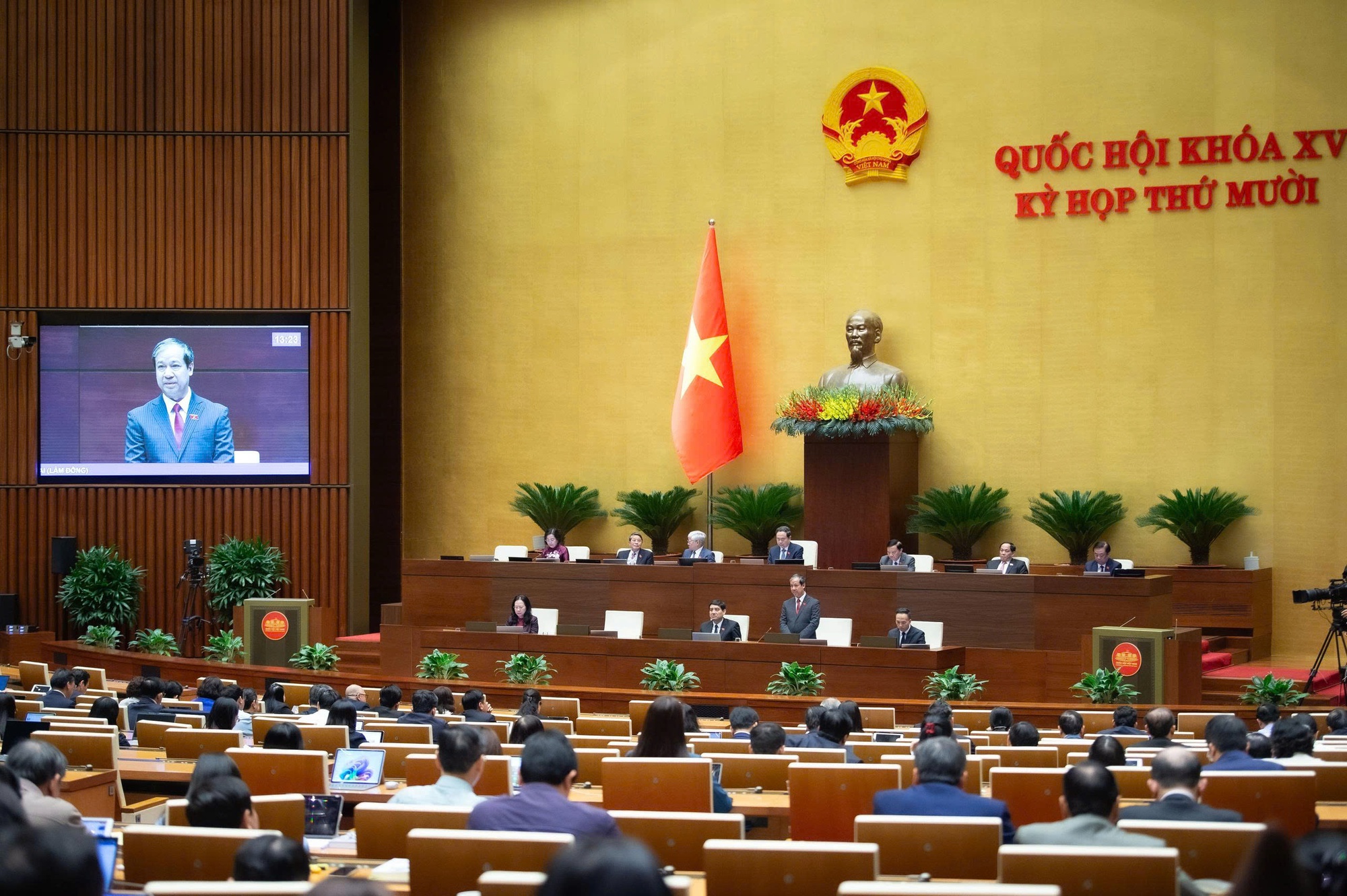 Bộ trưởng Nguyễn Kim Sơn: Sẽ nghiên cứu, xem xét kỹ lưỡng về mô hình đại học vùng- Ảnh 9.