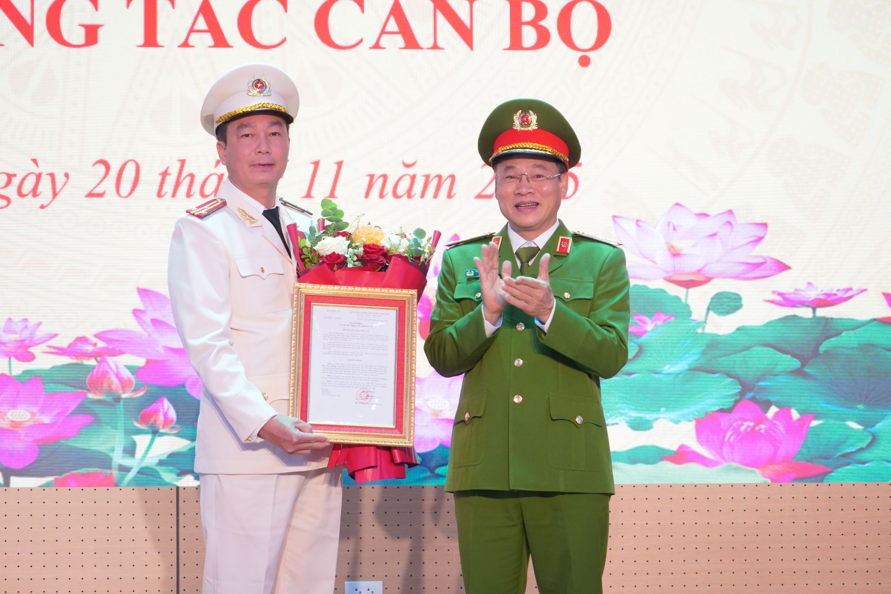 Bộ Công an điều động, bổ nhiệm Cục trưởng, Phó Cục trưởng, Giám đốc Công an tỉnh- Ảnh 4.