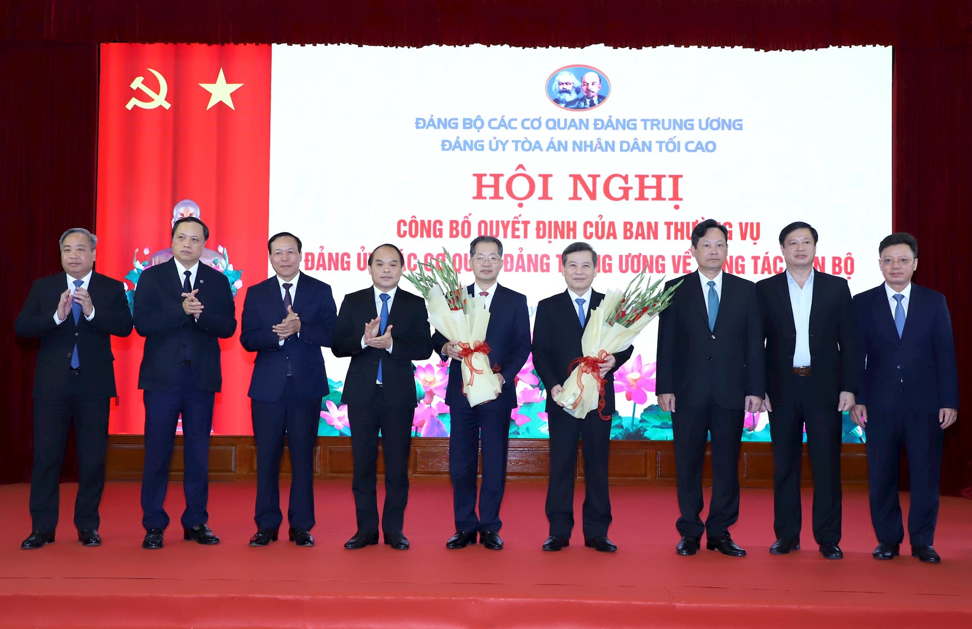 Đồng chí Nguyễn Văn Quảng giữ chức Bí thư Đảng ủy Tòa án nhân dân tối cao- Ảnh 4. Đồng chí Nguyễn Văn Quảng giữ chức Bí thư Đảng ủy Tòa án nhân dân tối cao- Ảnh 4.