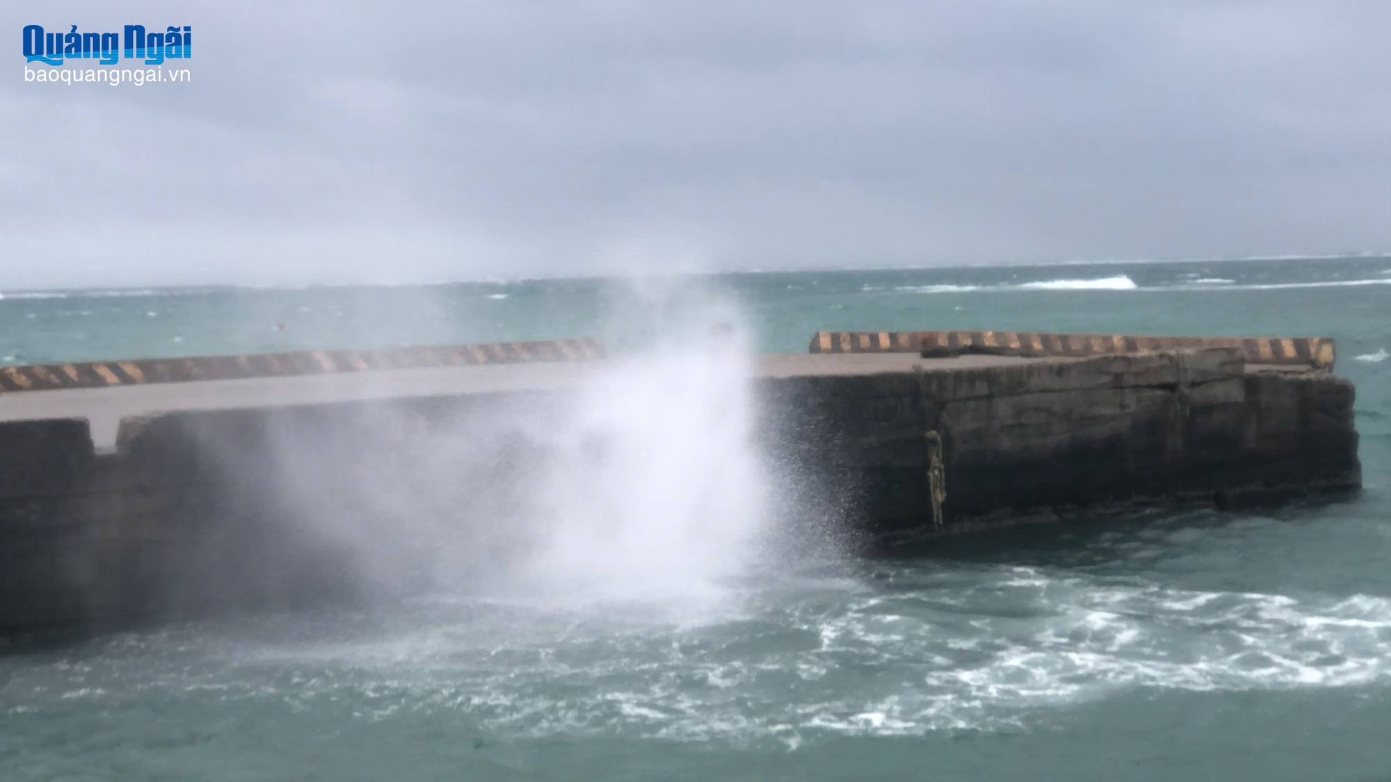 BÃO SỐ 13 (Bão KALMAEGI) giật cấp 15 đổ bộ vào các tỉnh Đắk Lắk - Gia Lai- Ảnh 11.