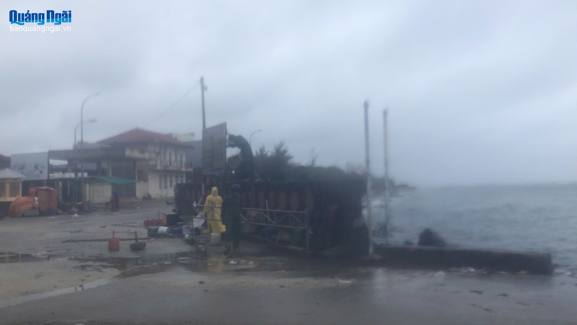 BÃO SỐ 13 (Bão KALMAEGI) giật cấp 15 đổ bộ vào các tỉnh Đắk Lắk - Gia Lai- Ảnh 12.