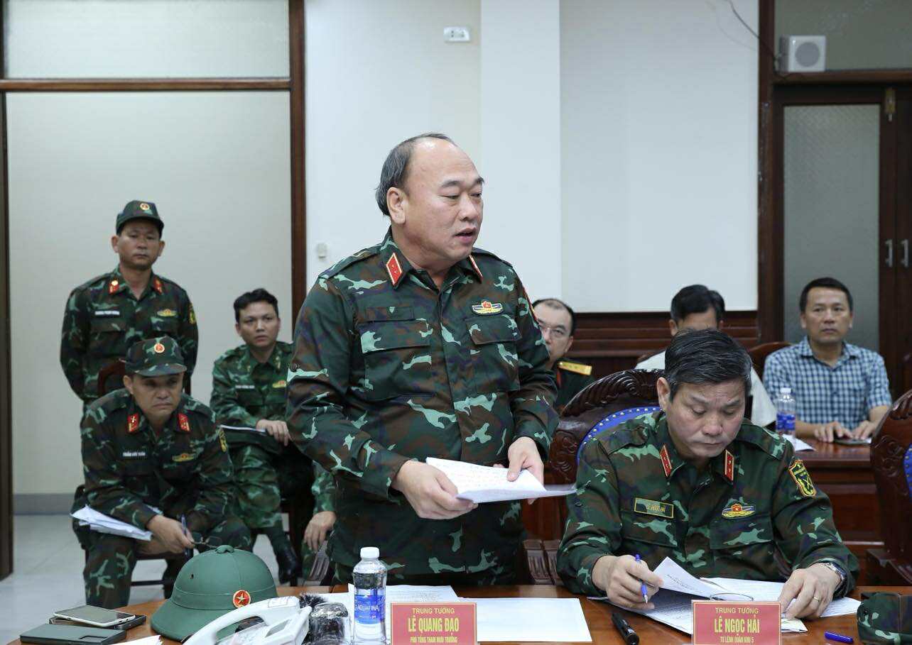 KHẨN CẤP ỨNG PHÓ BÃO SỐ 13- Ảnh 6. KHẨN CẤP ỨNG PHÓ BÃO SỐ 13- Ảnh 6.