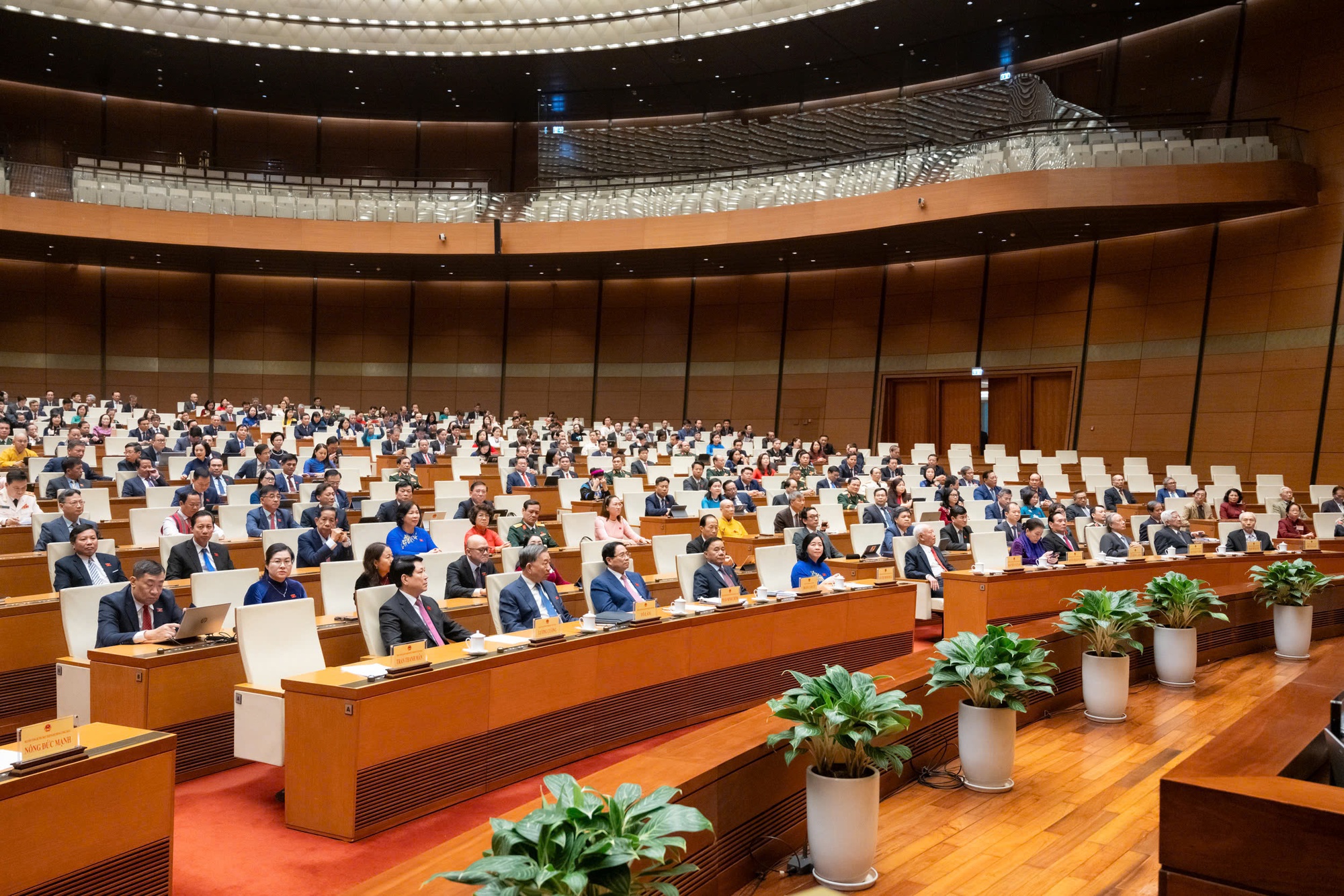 Quốc hội quyết nghị về phụ cấp, tiền lương, lương hưu, trợ cấp cùng nhiều vấn đề quốc kế, dân sinh- Ảnh 19. Quốc hội quyết nghị về phụ cấp, tiền lương, lương hưu, trợ cấp cùng nhiều vấn đề quốc kế, dân sinh- Ảnh 19.