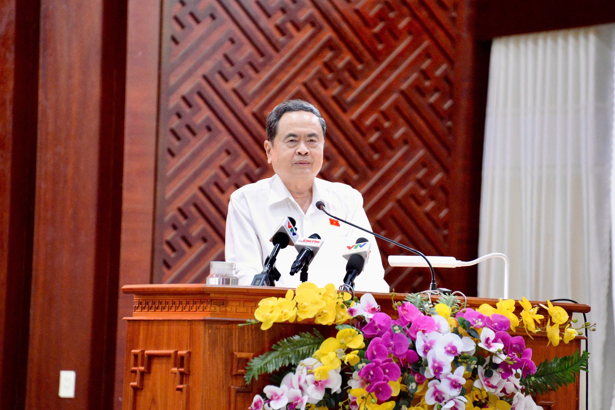 Đề nghị sớm điều chỉnh chế độ tiền lương, phụ cấp, xem xét tăng lương cơ sở; mở rộng chính sách hỗ trợ nhà ở- Ảnh 7. Đề nghị sớm điều chỉnh chế độ tiền lương, phụ cấp, xem xét tăng lương cơ sở; mở rộng chính sách hỗ trợ nhà ở- Ảnh 7.