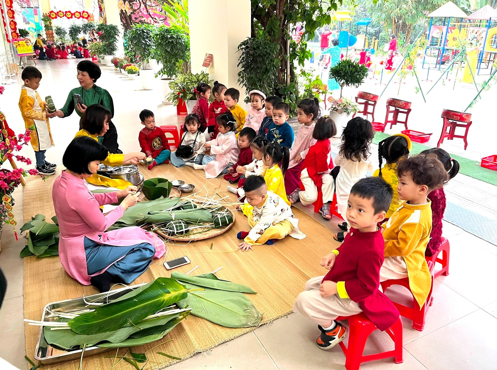 Lịch nghỉ Tết Nguyên đán 2026 của học sinh, giáo viên, cán bộ, công chức, viên chức TP Hà Nội- Ảnh 1.