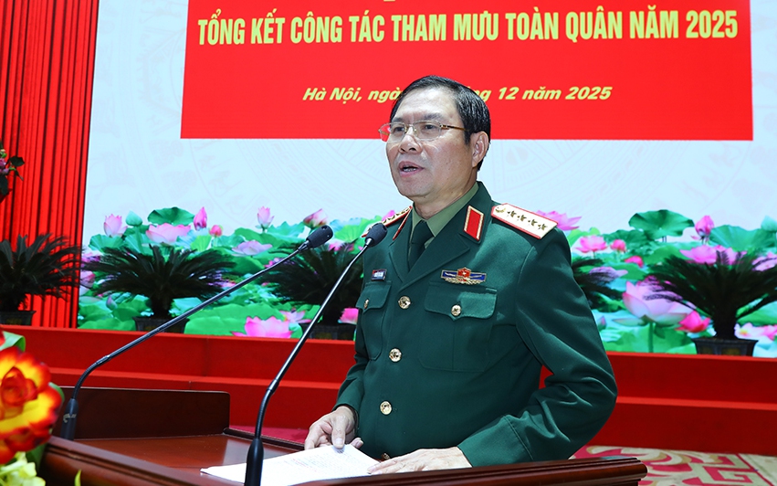 Đẩy mạnh nghiên cứu, phát triển vũ khí công nghệ cao; tiếp tục điều chỉnh tổ chức lực lượng tinh, gọn, mạnh