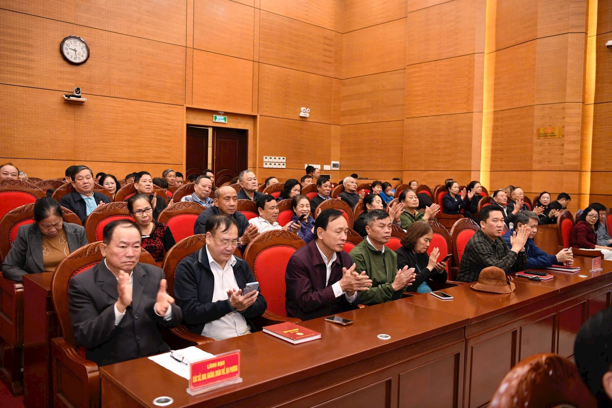 Kiến nghị sớm ban hành chính sách tiền lương mới- Ảnh 6.