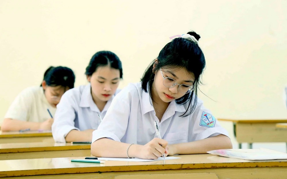 TOÀN VĂN: Dự thảo Thông tư sửa đổi, bổ sung quy chế thi tốt nghiệp THPT- Ảnh 1. Đề xuất rút ngắn thời gian duyệt công nhận kết quả thi tốt nghiệp