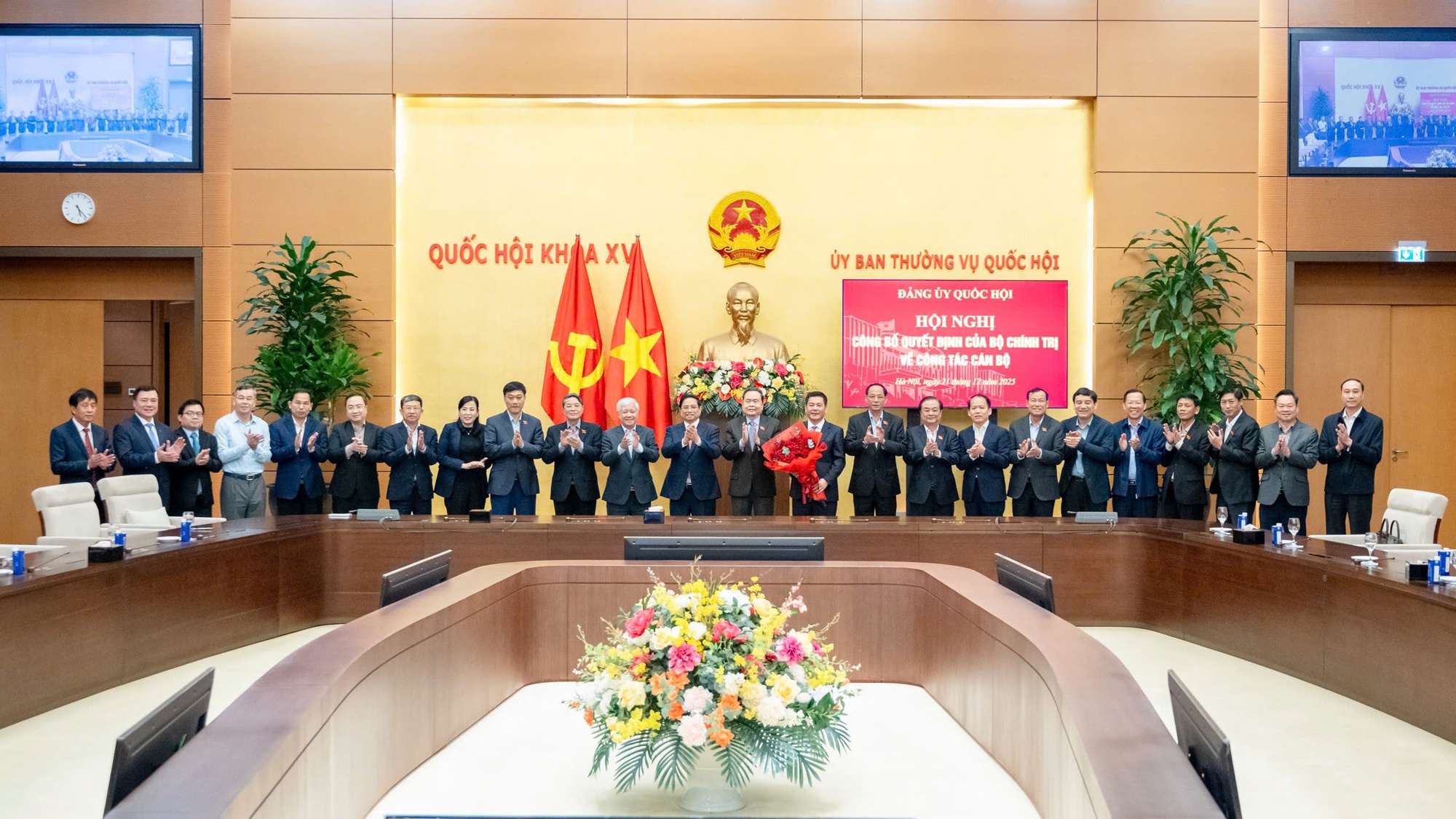 Bộ Chính trị chỉ định đồng chí Nguyễn Hồng Diên giữ chức Phó Bí thư chuyên trách Đảng ủy Quốc hội - Ảnh 6.