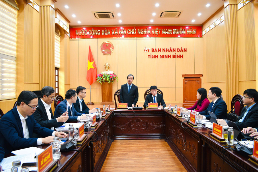 Đến 31/12, phải hoàn thành sắp xếp các cơ sở giáo dục; kiên quyết sáp nhập, giải thể cơ sở không đạt chuẩn- Ảnh 1.