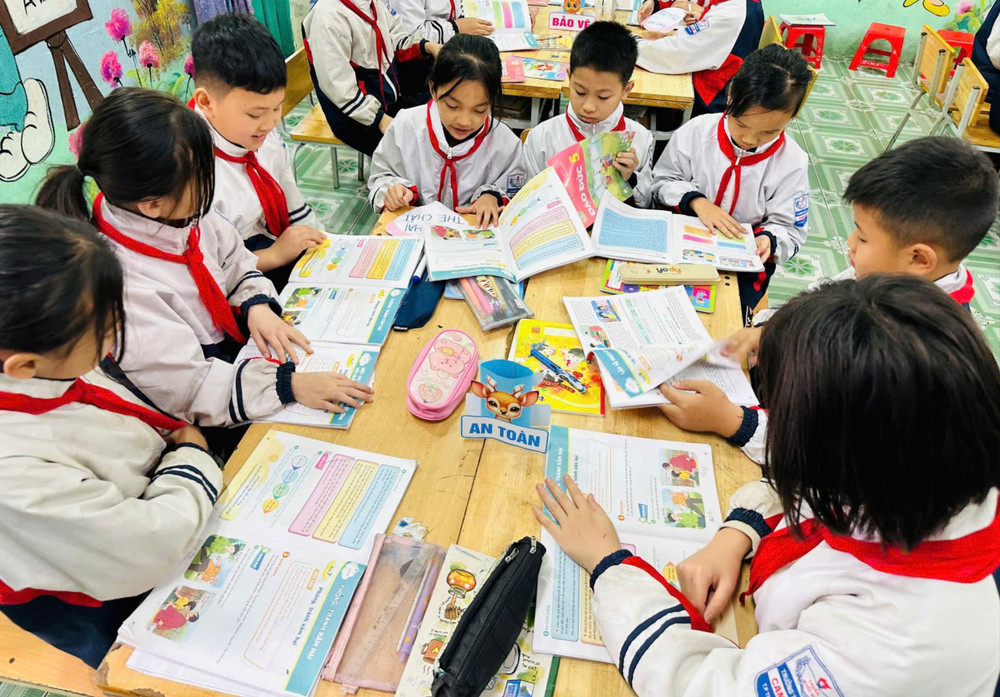 Quyết định số 3588/QĐ-BGDĐT về bộ sách giáo khoa giáo dục phổ thông sử dụng thống nhất toàn quốc- Ảnh 5.