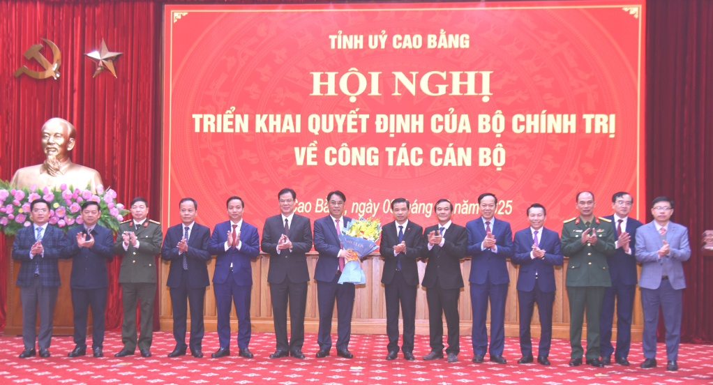 Đồng chí Phan Thăng An giữ chức vụ Bí thư Tỉnh ủy Cao Bằng- Ảnh 6.