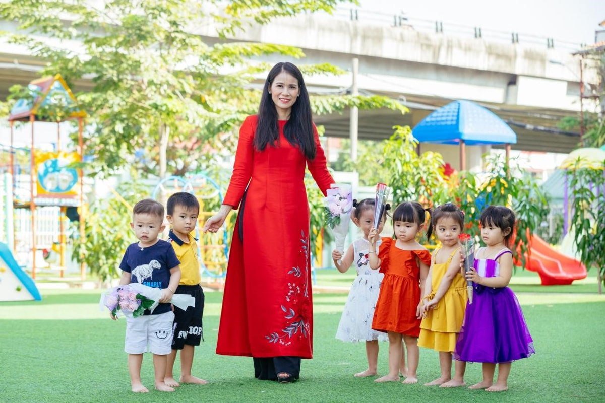 Đẩy nhanh tiến độ sắp xếp các trường mầm non, tiểu học, trung học cơ sở, trường liên cấp- Ảnh 1.