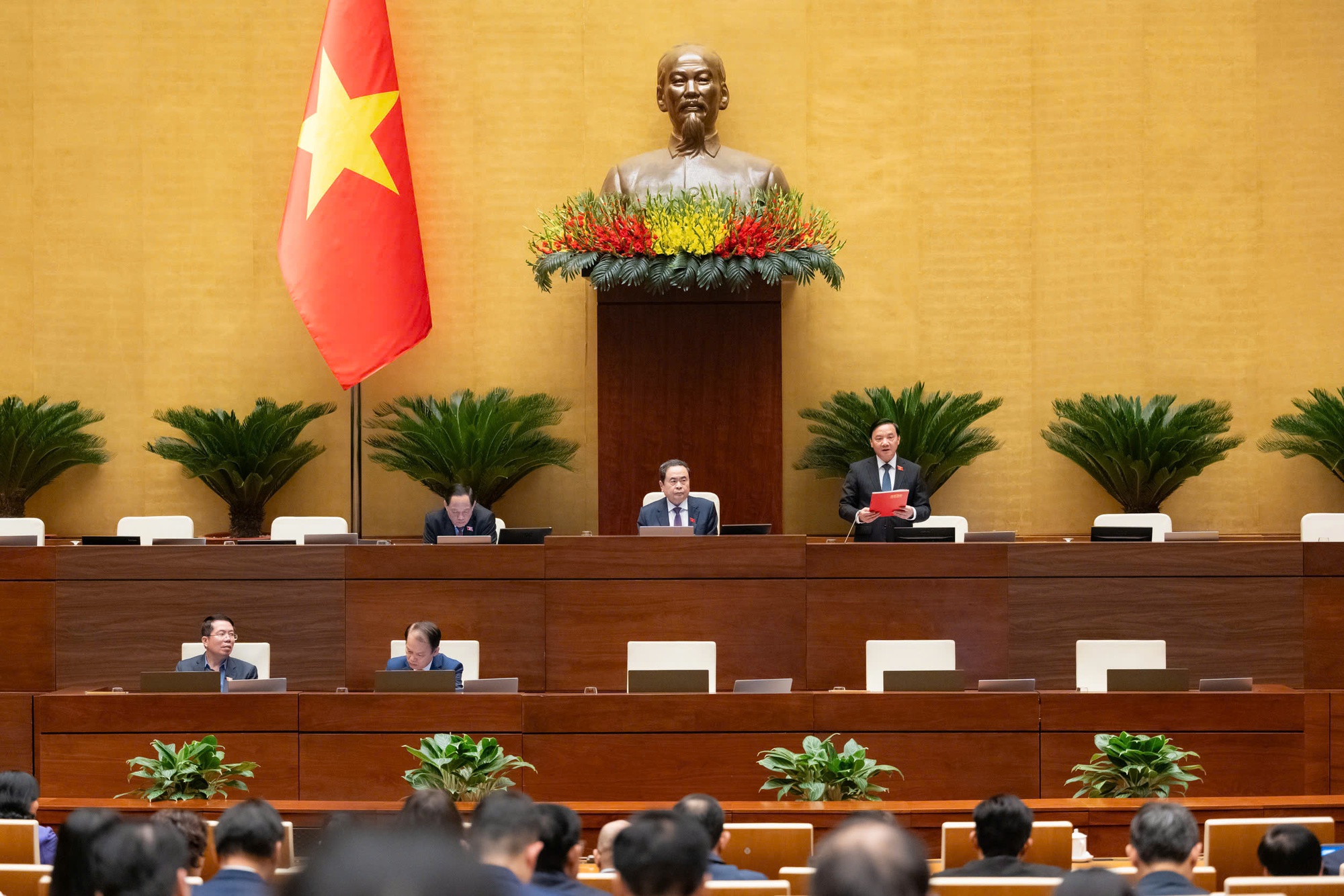 Thông tin lý lịch tư pháp hiển thị trên VNeID có giá trị pháp lý như phiếu lý lịch tư pháp- Ảnh 1.