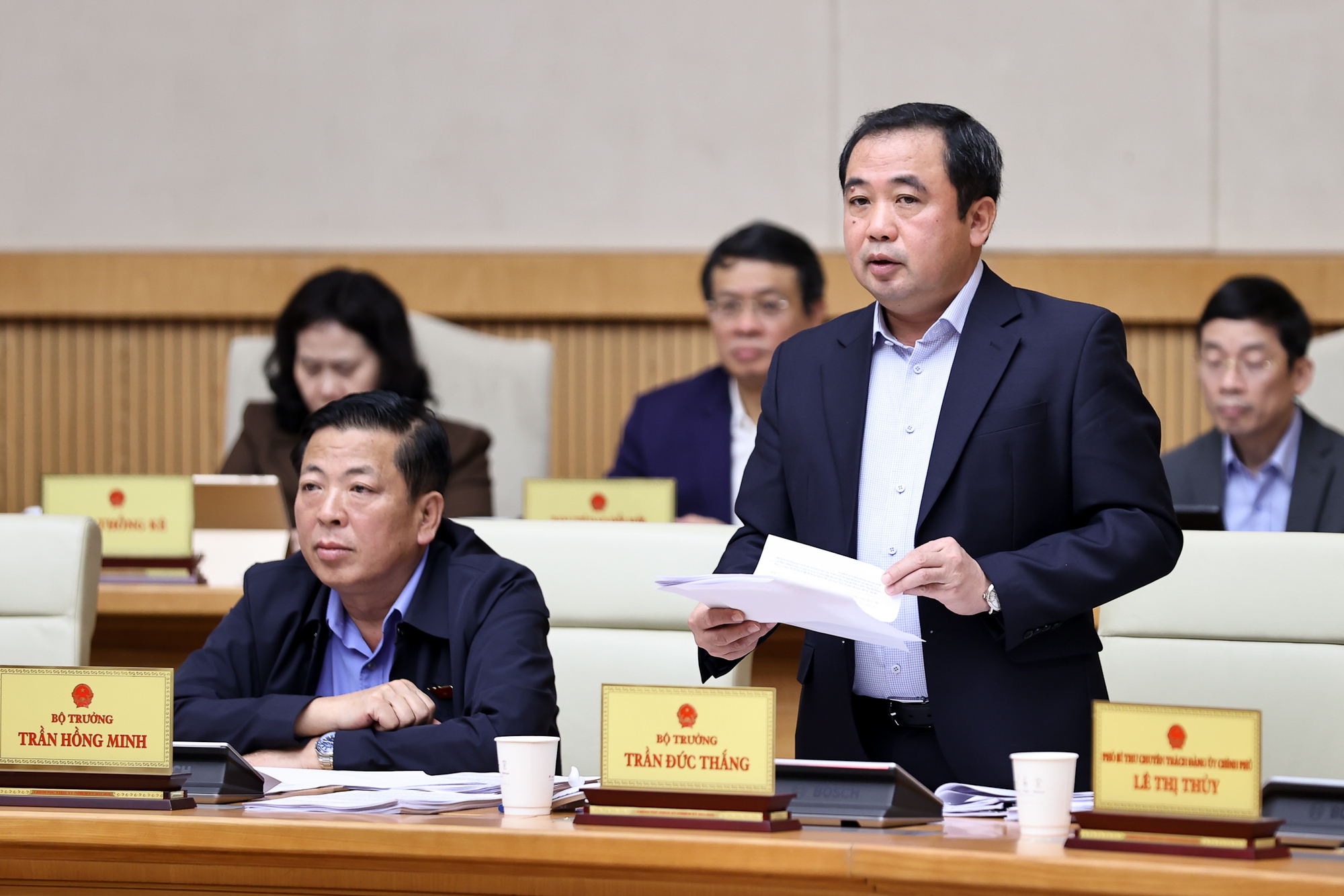 Khẩn trương trình các văn bản triển khai Kết luận 206-KL/TW về tiền lương, phụ cấp- Ảnh 8. Khẩn trương trình các văn bản triển khai Kết luận 206-KL/TW về tiền lương, phụ cấp- Ảnh 8.