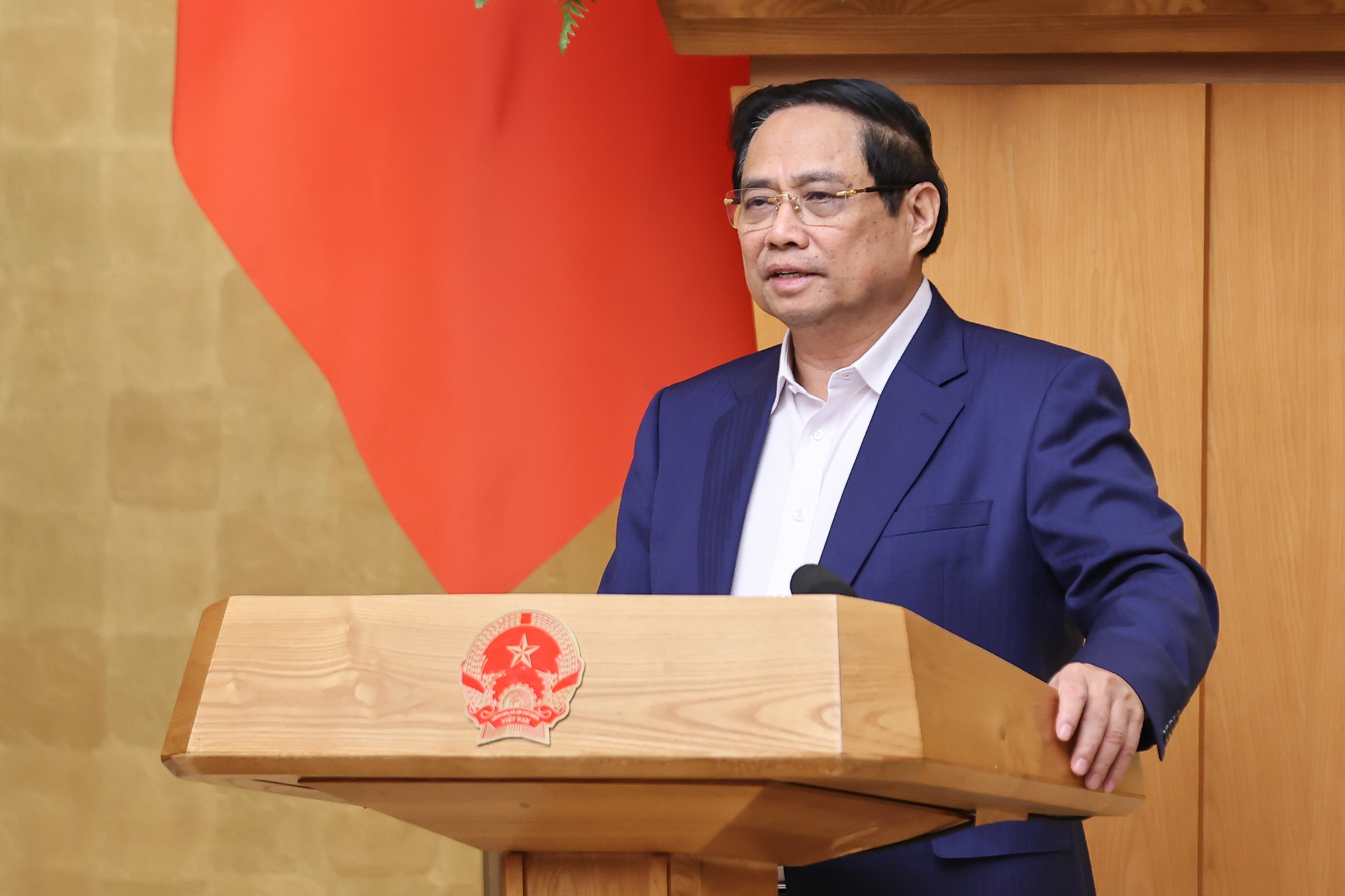 Khẩn trương trình các văn bản triển khai Kết luận 206-KL/TW về tiền lương, phụ cấp- Ảnh 1. Khẩn trương trình các văn bản triển khai Kết luận 206-KL/TW về tiền lương, phụ cấp- Ảnh 1.