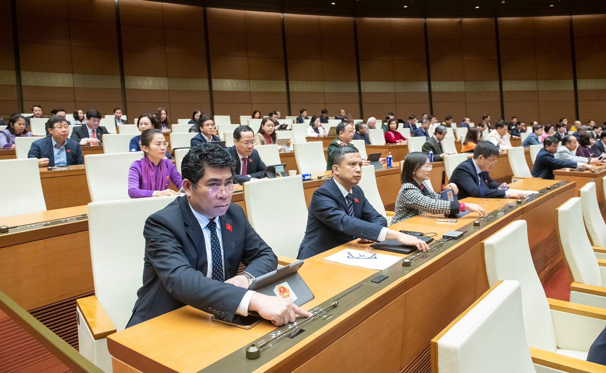 Thông qua chủ trương đầu tư Dự án đầu tư xây dựng tuyến đường sắt Lào Cai - Hà Nội - Hải Phòng- Ảnh 4.