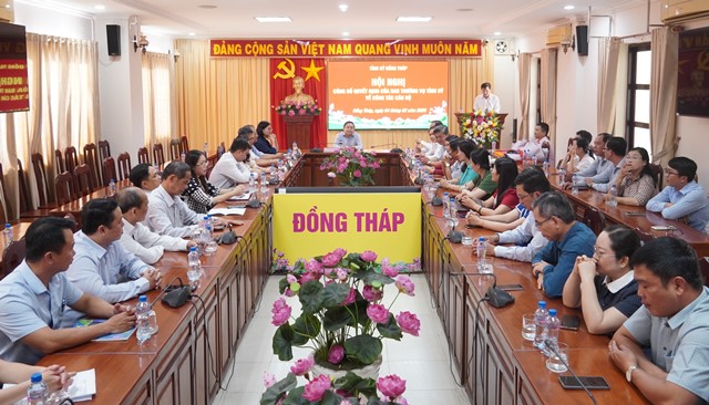 Sắp xếp bộ máy: 2 Tỉnh ủy viên tiên phong xin nghỉ hưu trước tuổi- Ảnh 1.