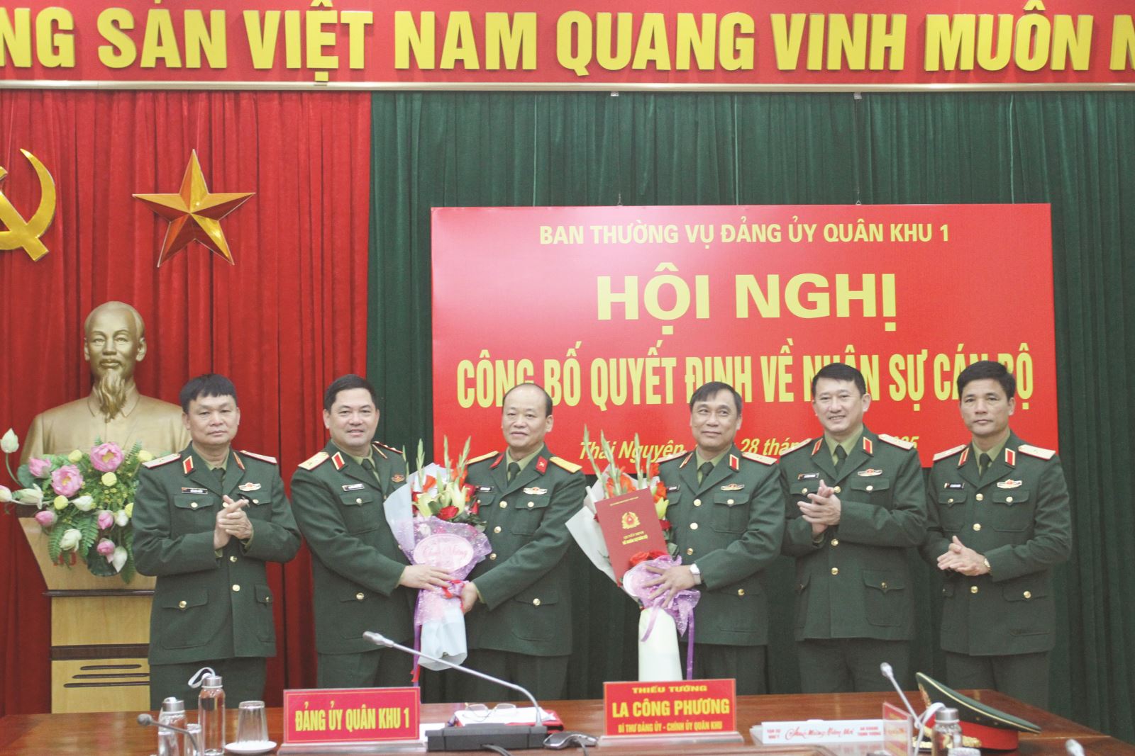 Bổ nhiệm Giám đốc, Phó Giám đốc Học viện Chính trị, Bộ Quốc phòng- Ảnh 4.