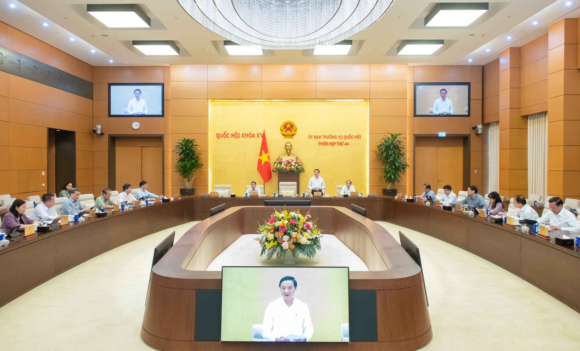 Đề xuất thành lập Tòa án nhân dân khu vực; xây dựng mô hình tổ chức hệ thống Tòa án 3 cấp- Ảnh 1. Đề xuất thành lập Tòa án nhân dân khu vực; xây dựng mô hình tổ chức hệ thống Tòa án 3 cấp- Ảnh 1.