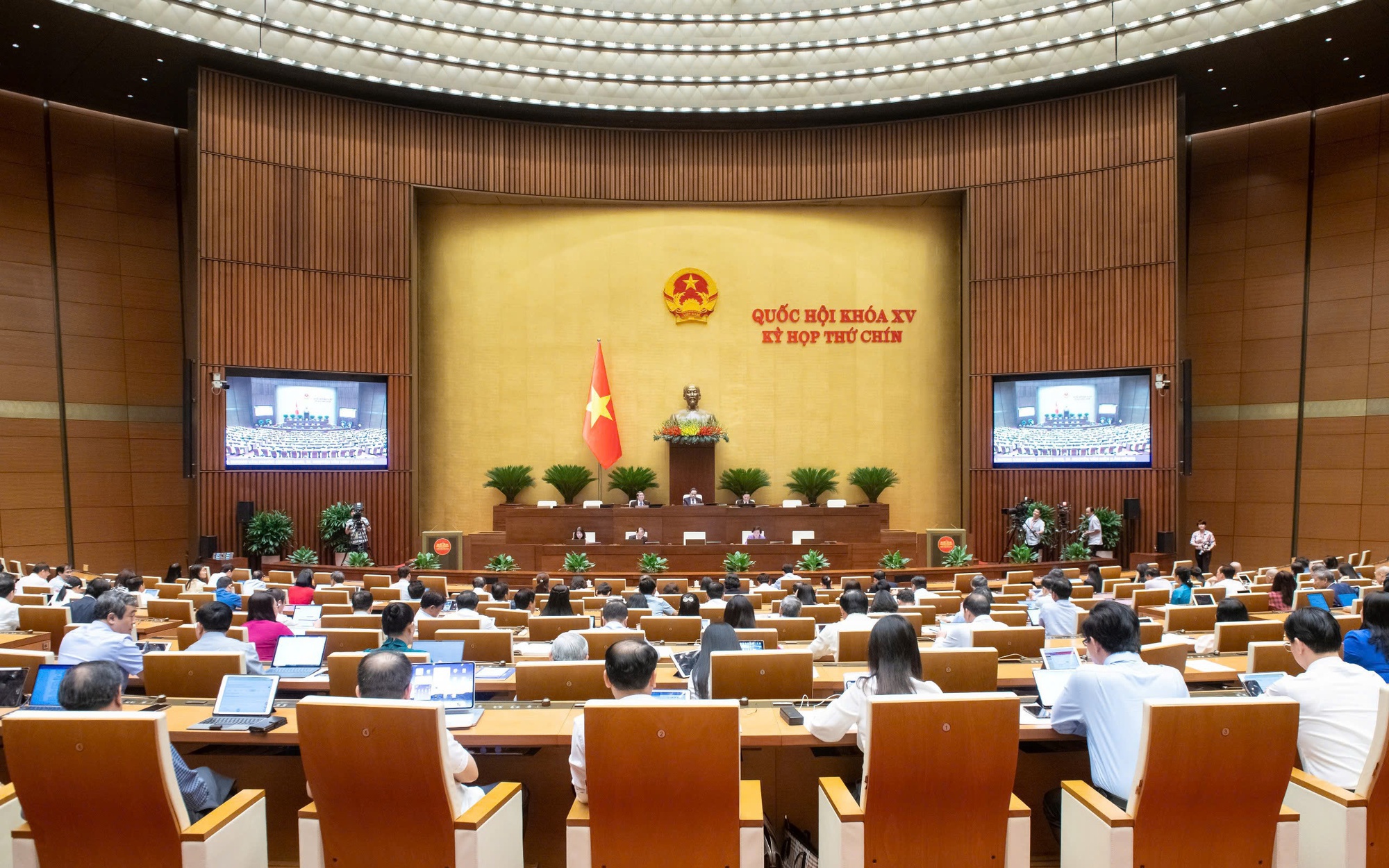 Quốc hội thảo luận cơ chế, chính sách đặc biệt phát triển kinh tế tư nhân