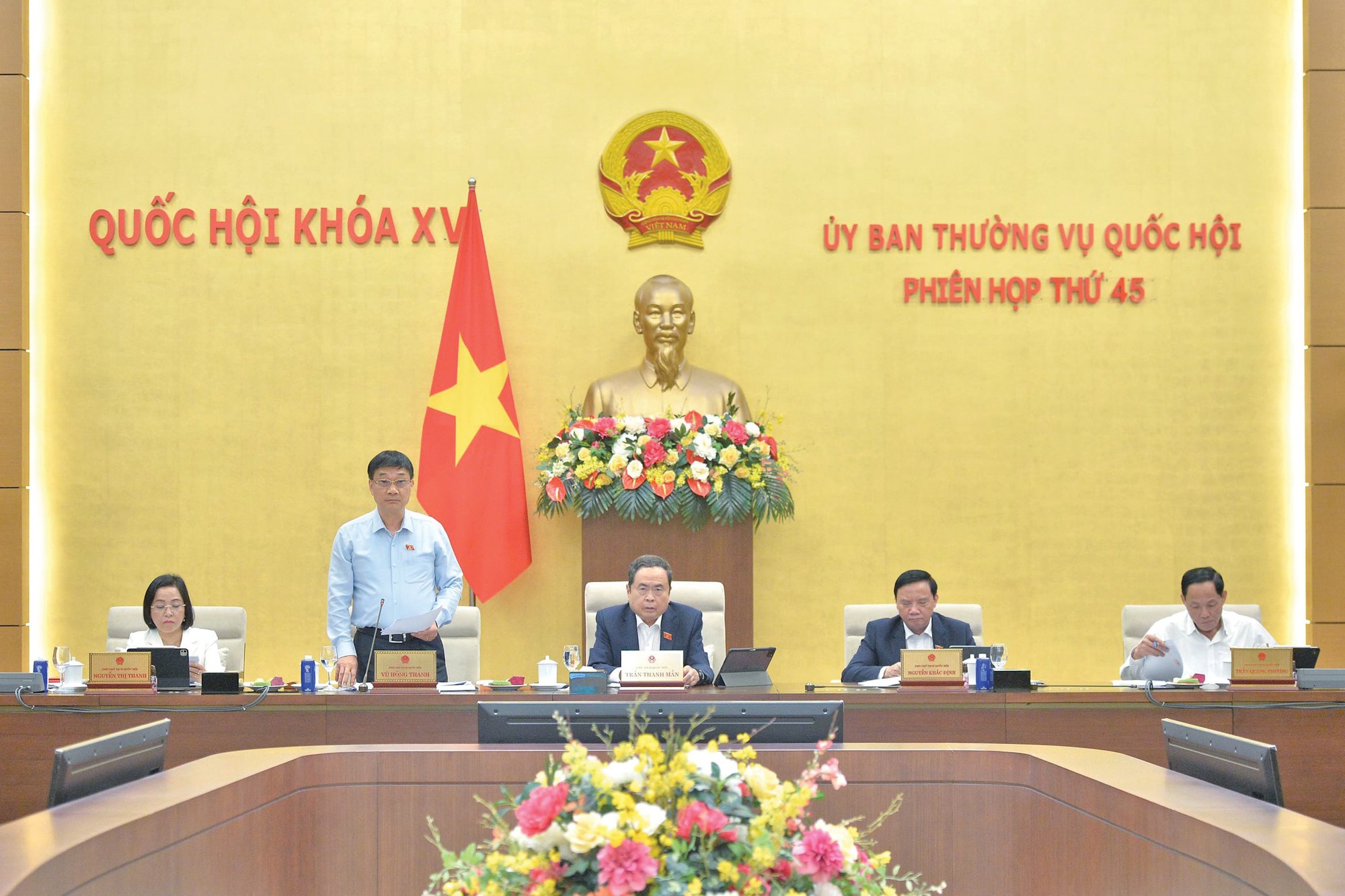 ĐỀ XUẤT CƠ CHẾ, CHÍNH SÁCH ĐẶC BIỆT PHÁT TRIỂN KINH TẾ TƯ NHÂN- Ảnh 3. ĐỀ XUẤT CƠ CHẾ, CHÍNH SÁCH ĐẶC BIỆT PHÁT TRIỂN KINH TẾ TƯ NHÂN- Ảnh 3.