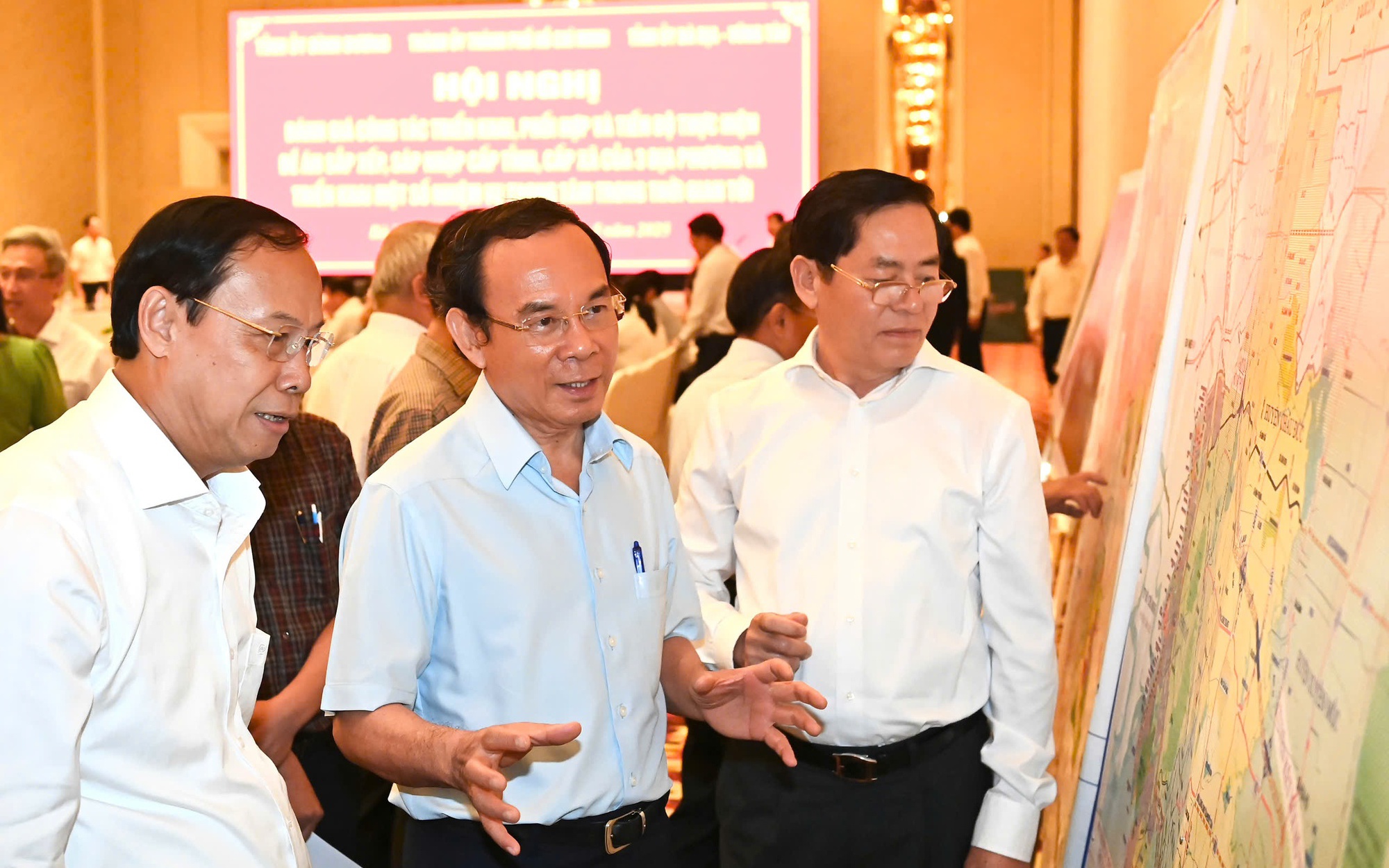 Triển khai sắp xếp, sáp nhập 3 địa phương, hình thành siêu đô thị tầm vóc quốc tế