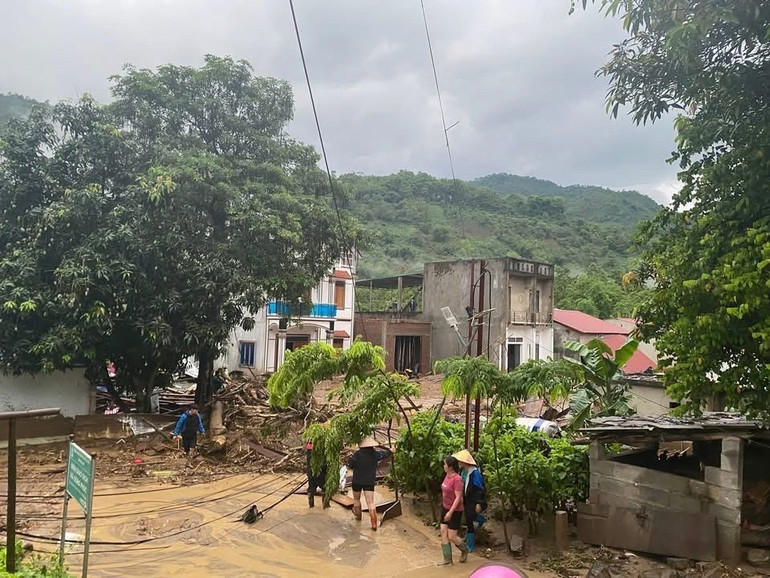 Bắc Kạn: 4 người chết vì mưa lớn, lũ quét- Ảnh 5. Bắc Kạn: 4 người chết vì mưa lớn, lũ quét- Ảnh 5.