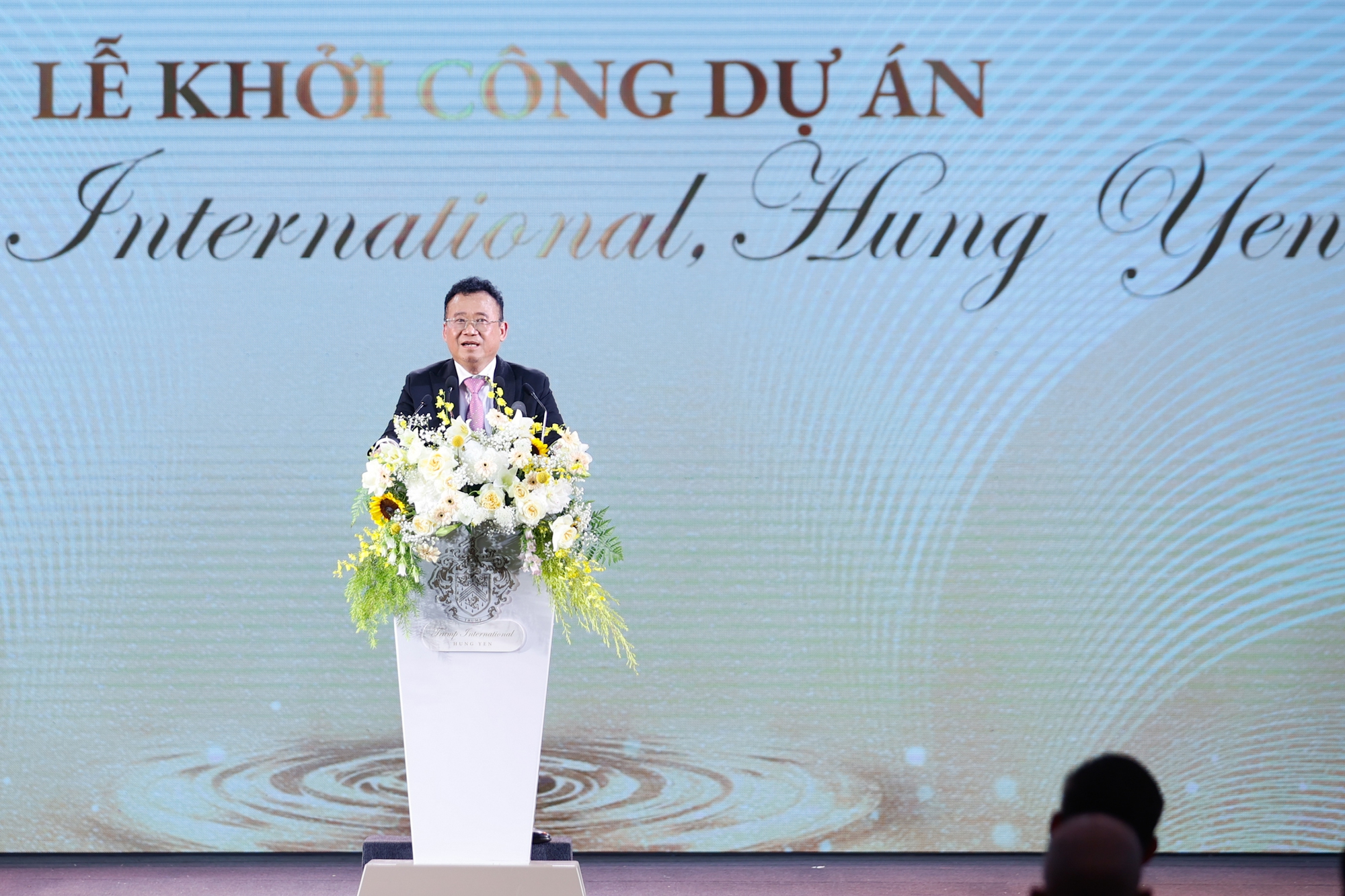 THỦ TƯỚNG DỰ LỄ KHỞI CÔNG DỰ ÁN TRUMP INTERNATIONAL HƯNG YÊN- Ảnh 5.